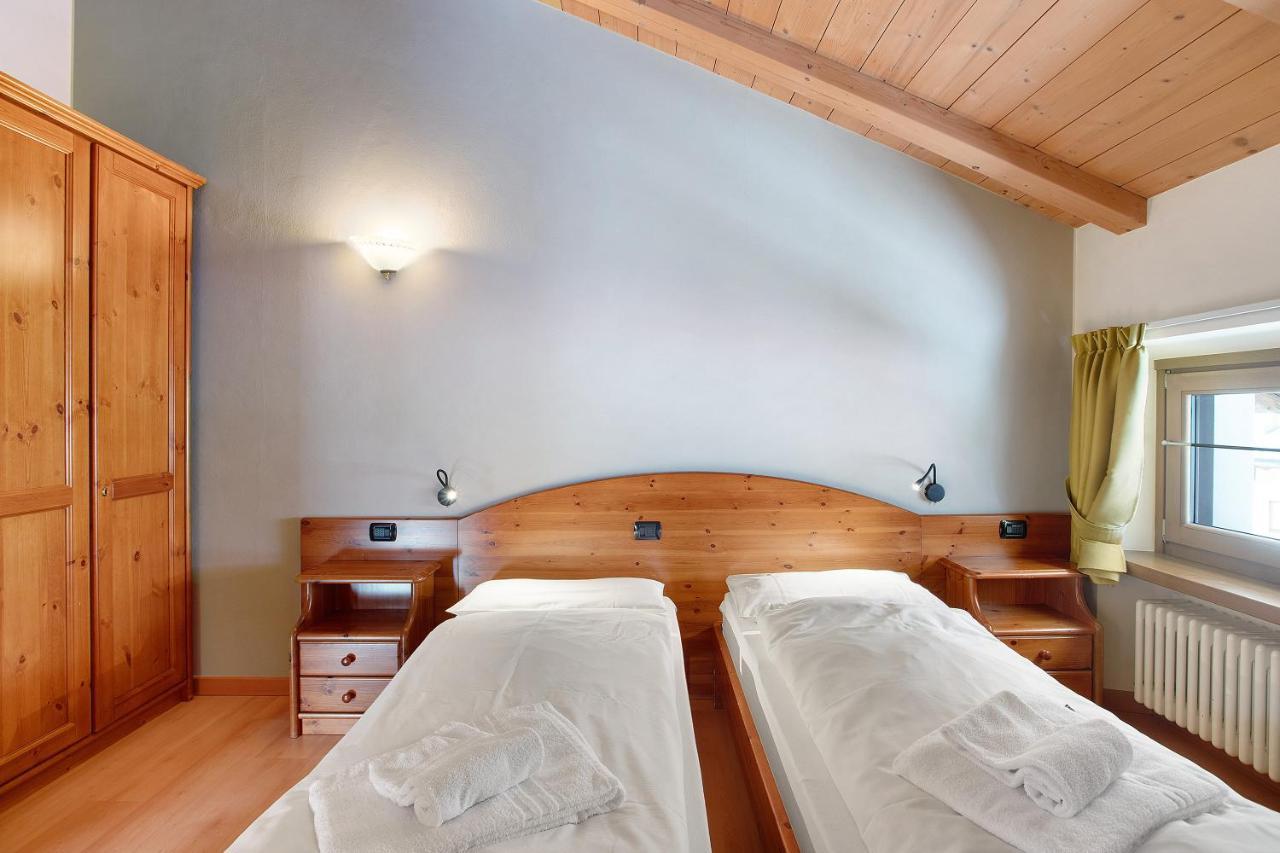 Chalet Anna Botton D'Oro Livigno Bagian luar foto
