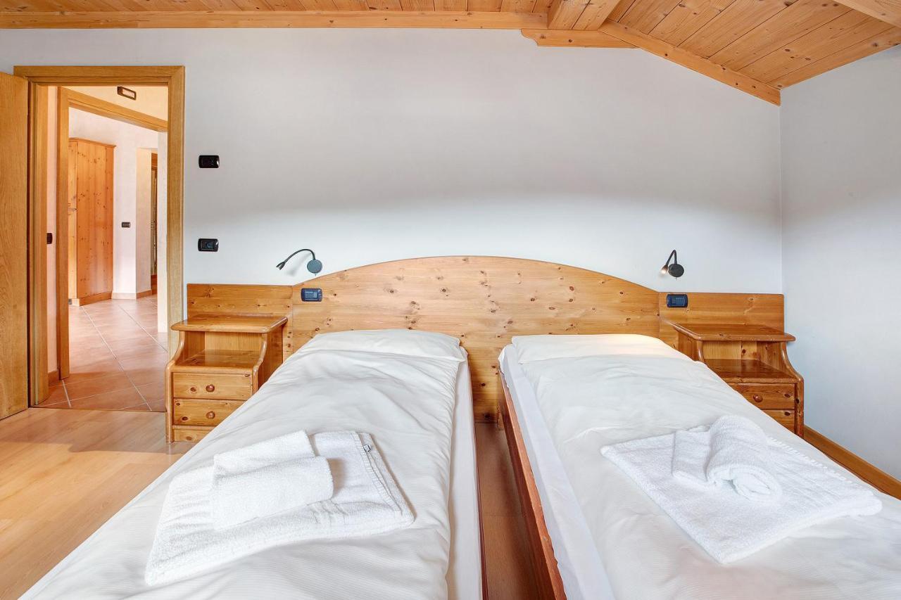 Chalet Anna Botton D'Oro Livigno Bagian luar foto